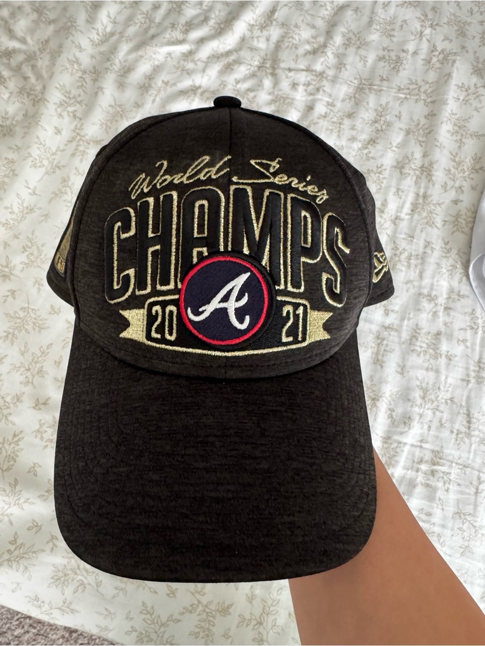 New Era Atlanta Braves Black and Gold 2021 Champs Hat